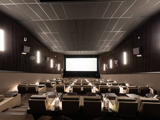 Place Cine Yelmo Luxury Palafox