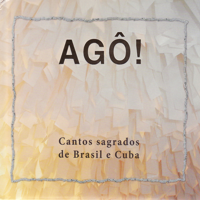 Music Agradecer e abraçar