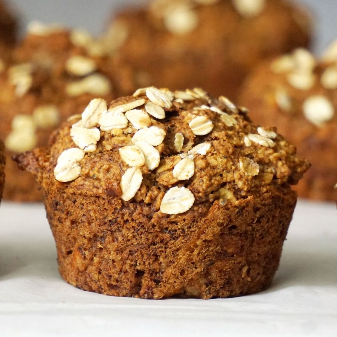 Moda Muffins saudáveis de banana, aveia e cenoura – VEGAN & COLORS