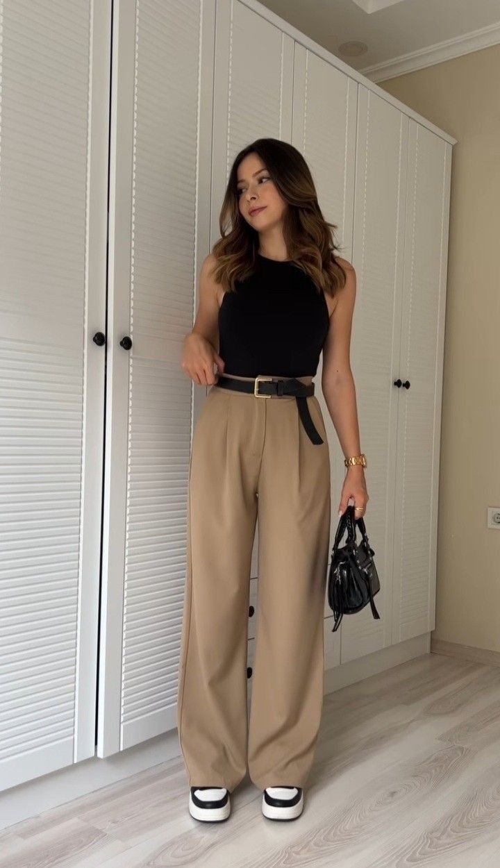 Social Um básico clássico na moda feminina