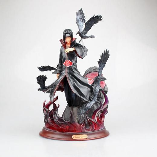 Action figures Itachi