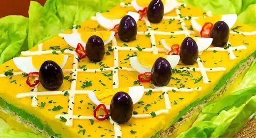 Fashion Causa Rellena de Atún - Receta Peruana.