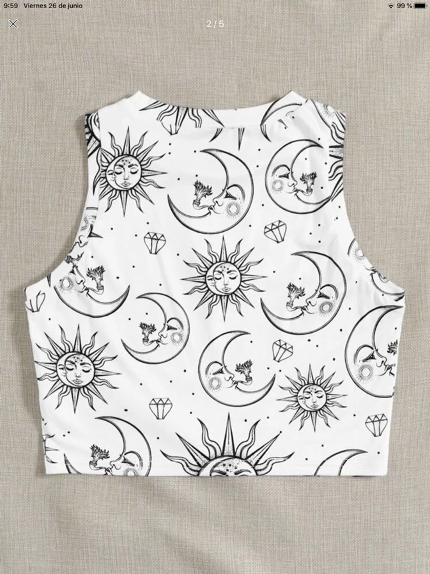 Top estampado blanco y negro lunas