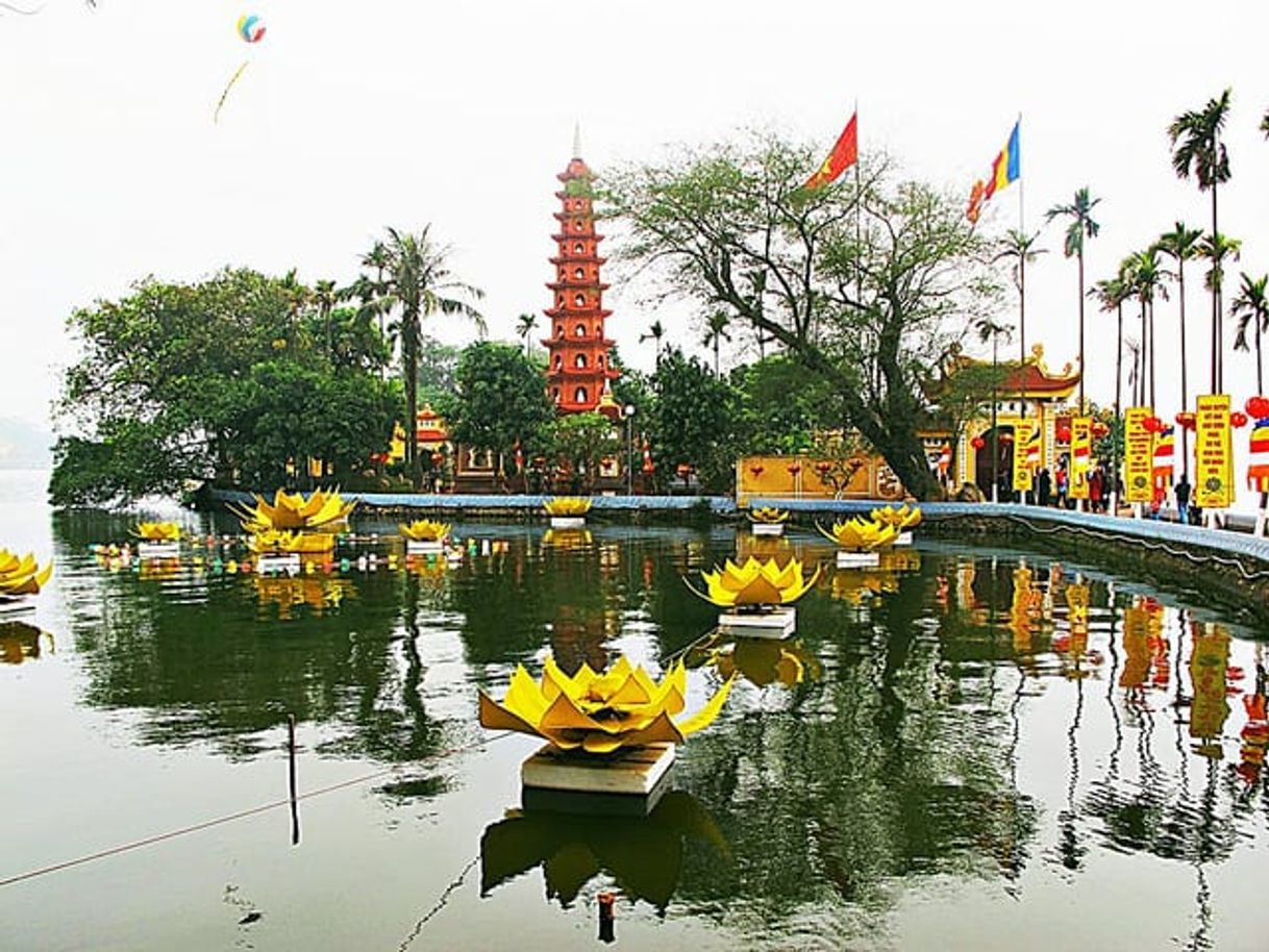 Lugares Tran Quoc Pagoda