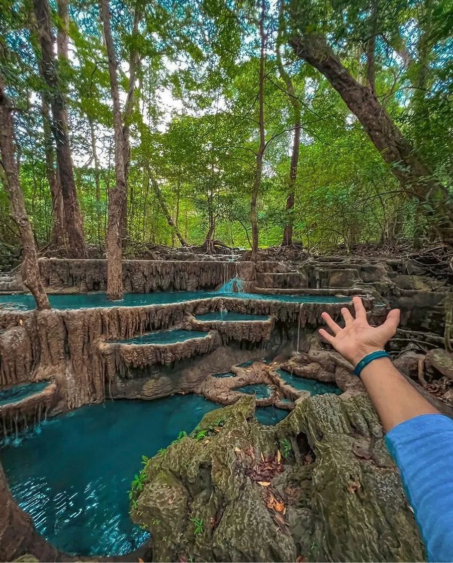 Places Limestone Pool - Hunugal Pokuna (හුණුගල් පොකුණ)-Balangoda