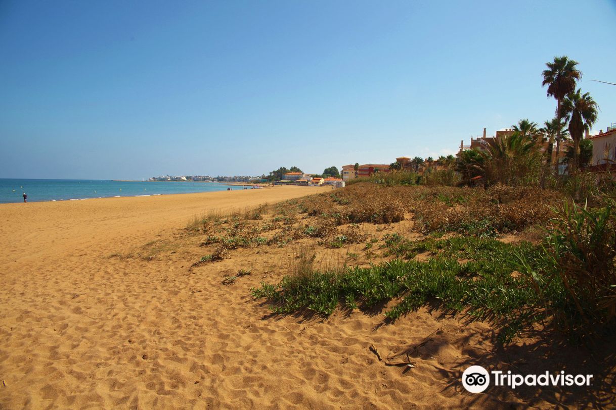 Lugar Playa Els Molins