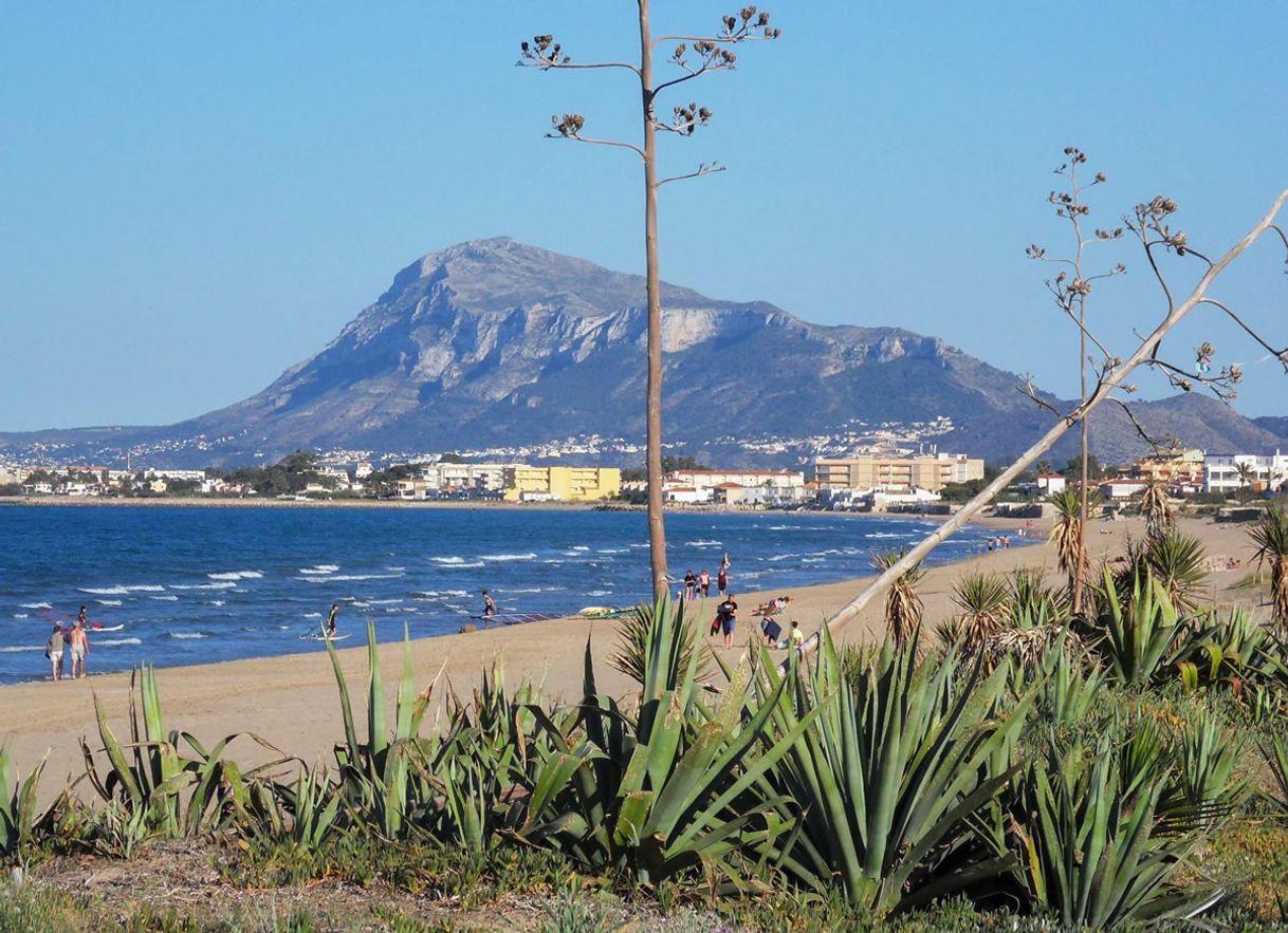 Lugar Playa de Les Marines