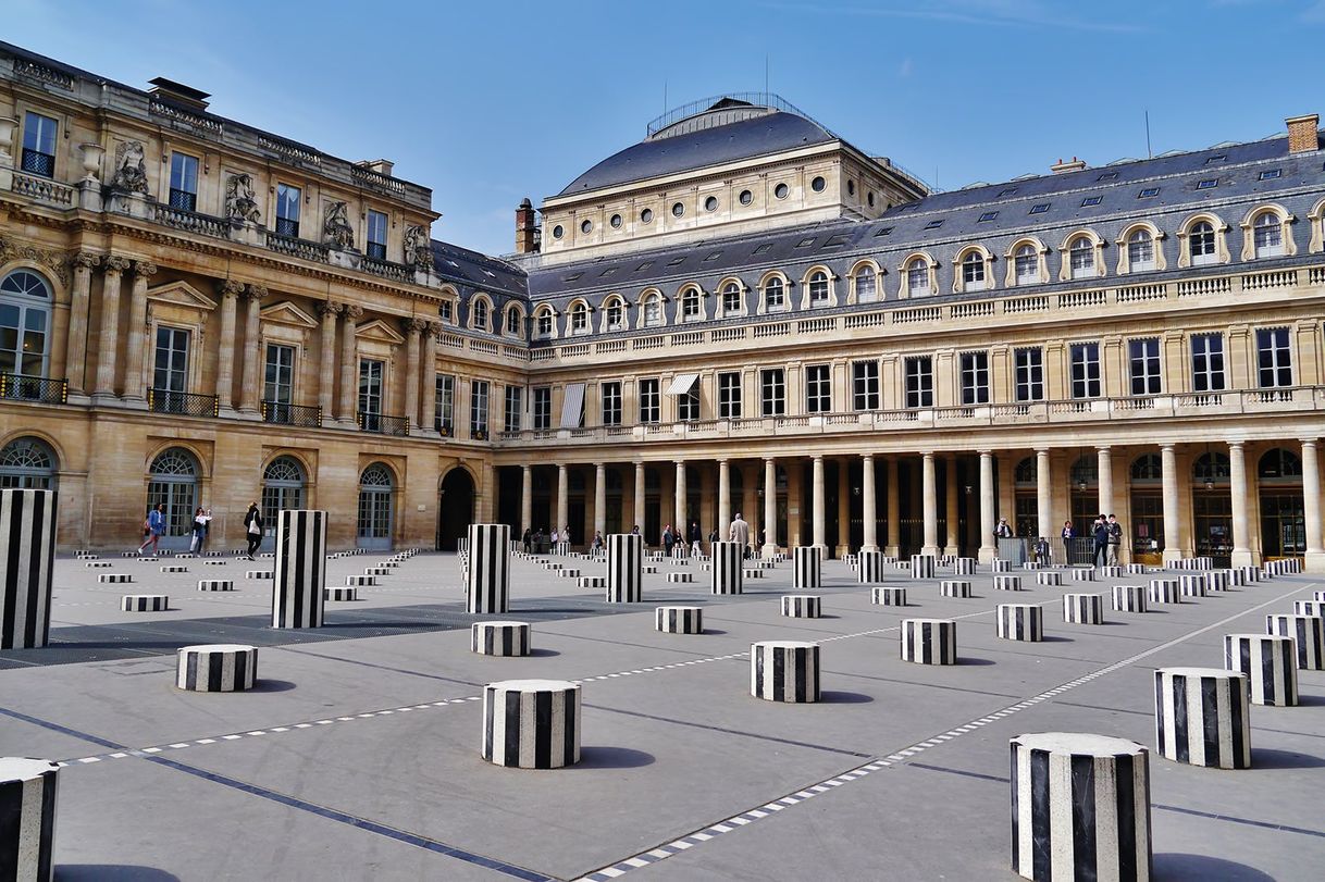 Place Le Palais Royal