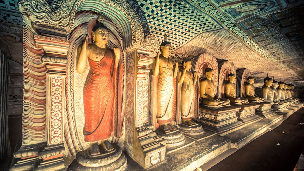 Place Rangiri Dambulu Rajamaha Viharaya (Dambulla Royal Cave Temple)