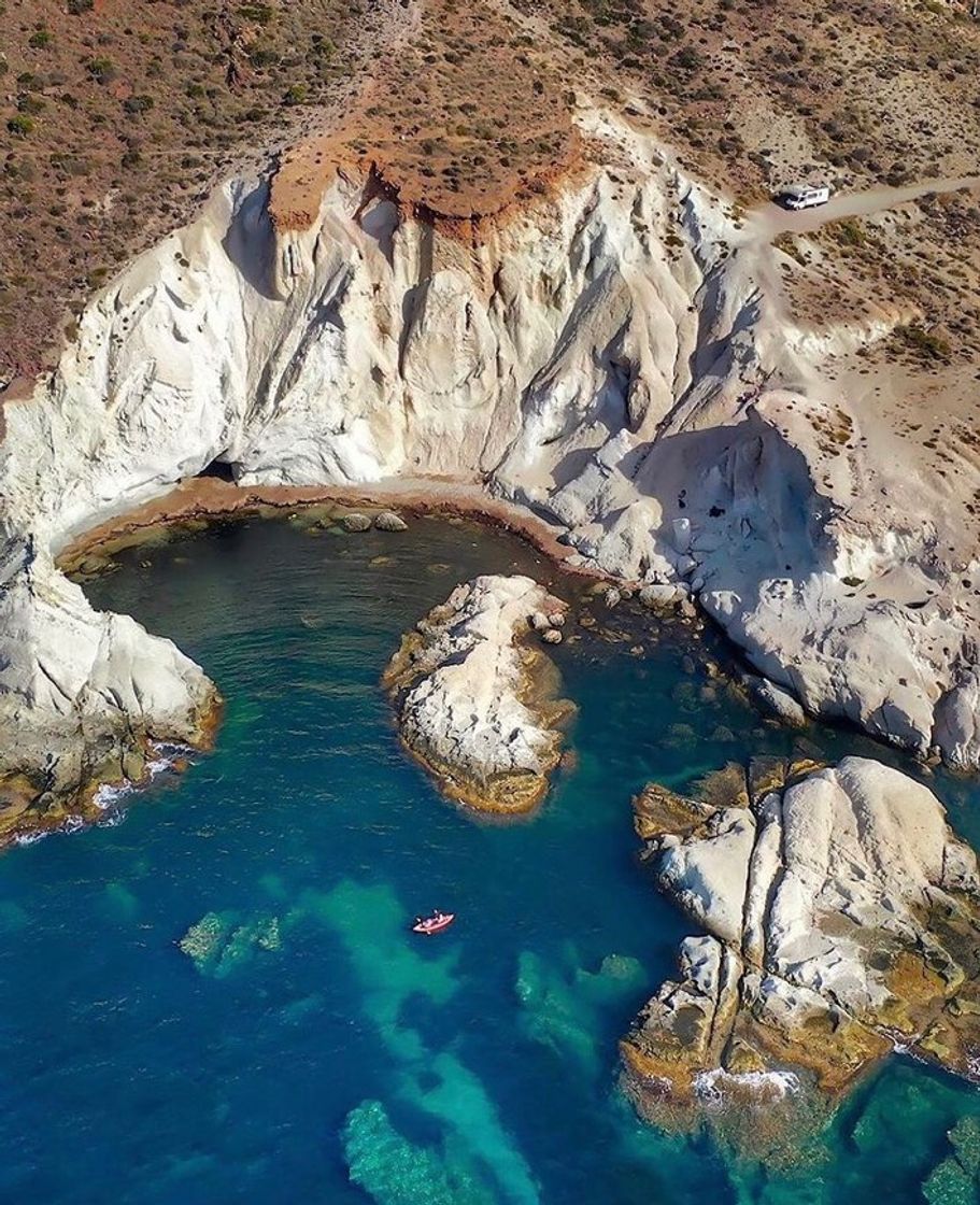 Place La Cueva del Tabaco