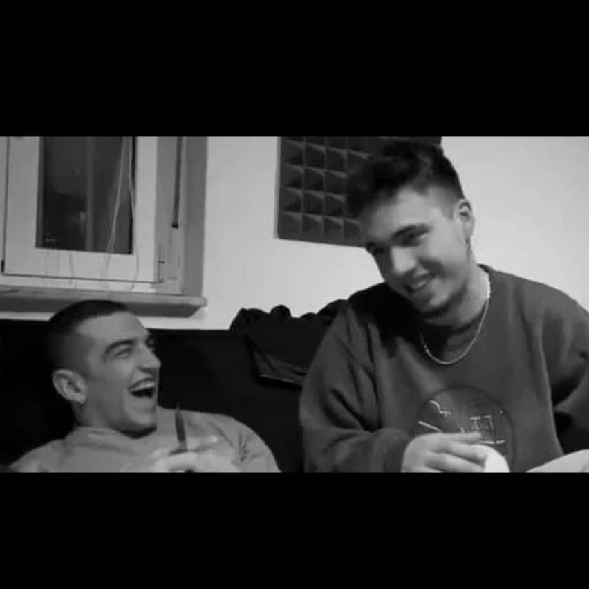 Music ARD GZ & GAROLO-ARBOLES DE PIEDRA