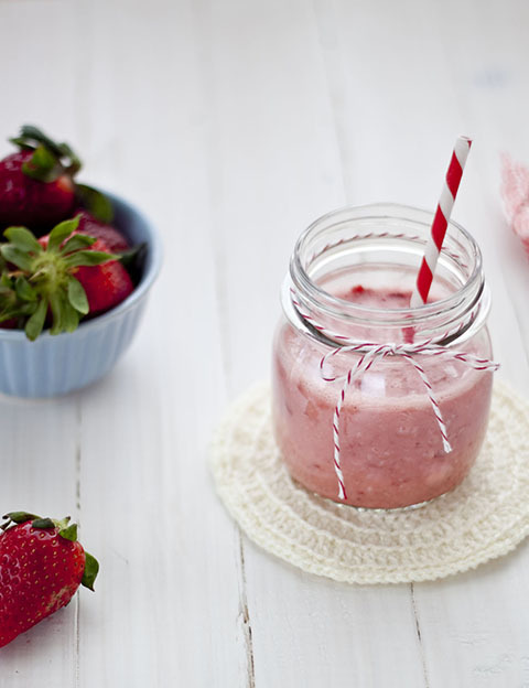 Fashion Smoothie de fresas, ¡rico y saludable! | PequeRecetas