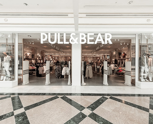 Pull and bear🥰