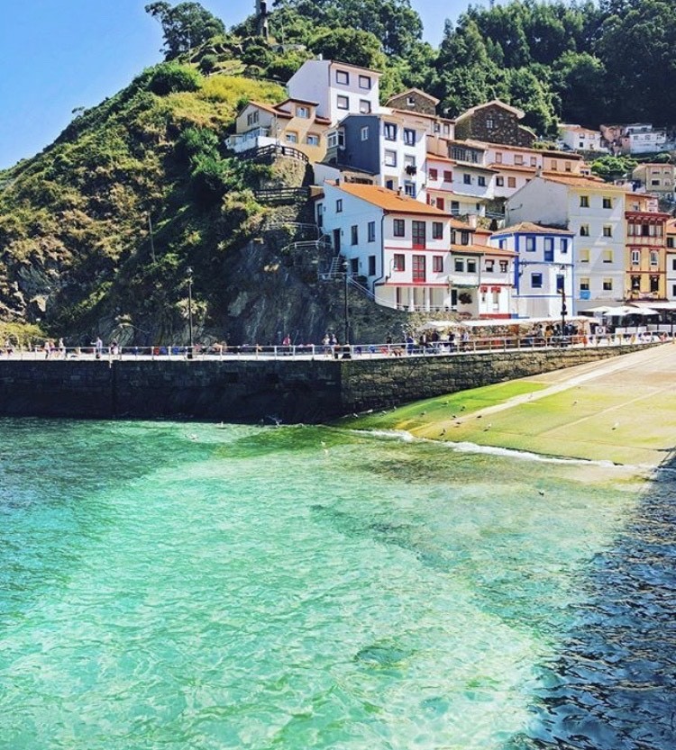 Place Cudillero