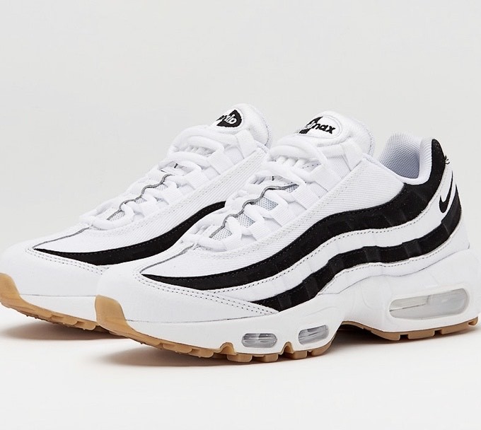 Product Nike Wmns Air MAX 95, Zapatillas de Gimnasia para Mujer, Negro