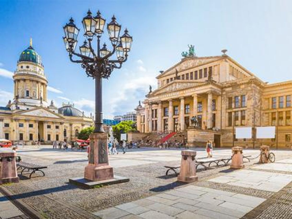 Fashion Free Tour por el Berlín Alternativo ¡Gratis! - Buendia Tours