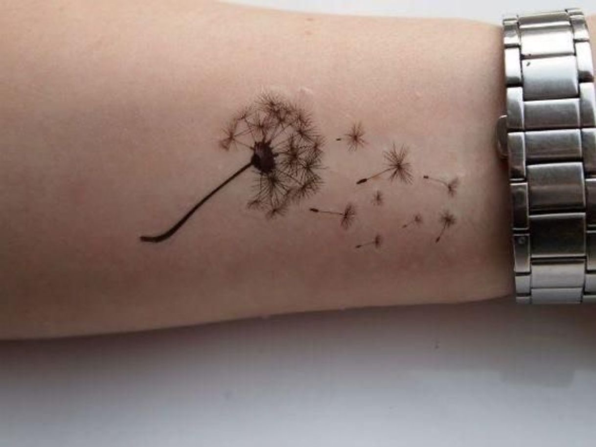 Moda Tatuagem minimalista 