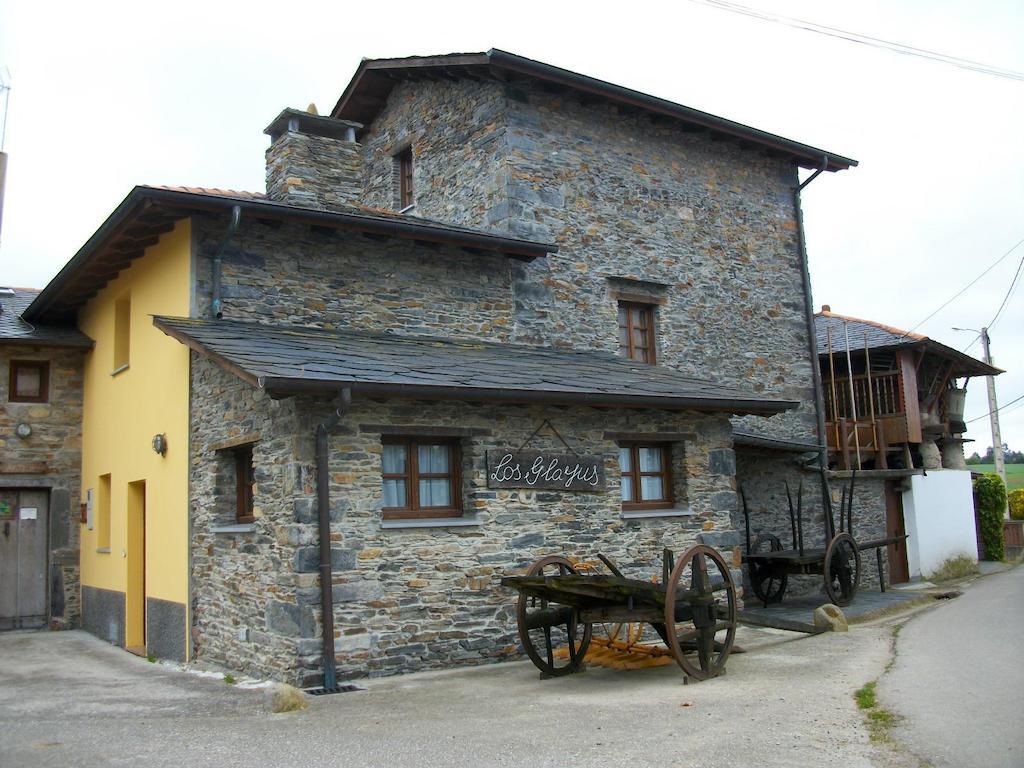 Places "Los Glayus" Casa de Aldea