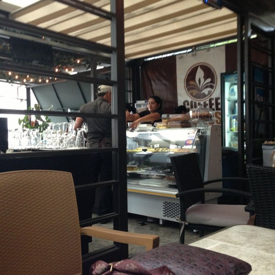 Restaurantes Coffeeholics Espresso Bar