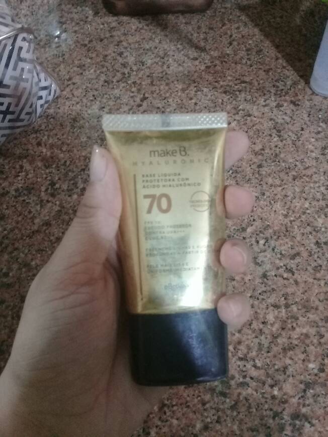 Moda Make B. Base Líquida Protetora Hyaluronic 70 - O Boticário