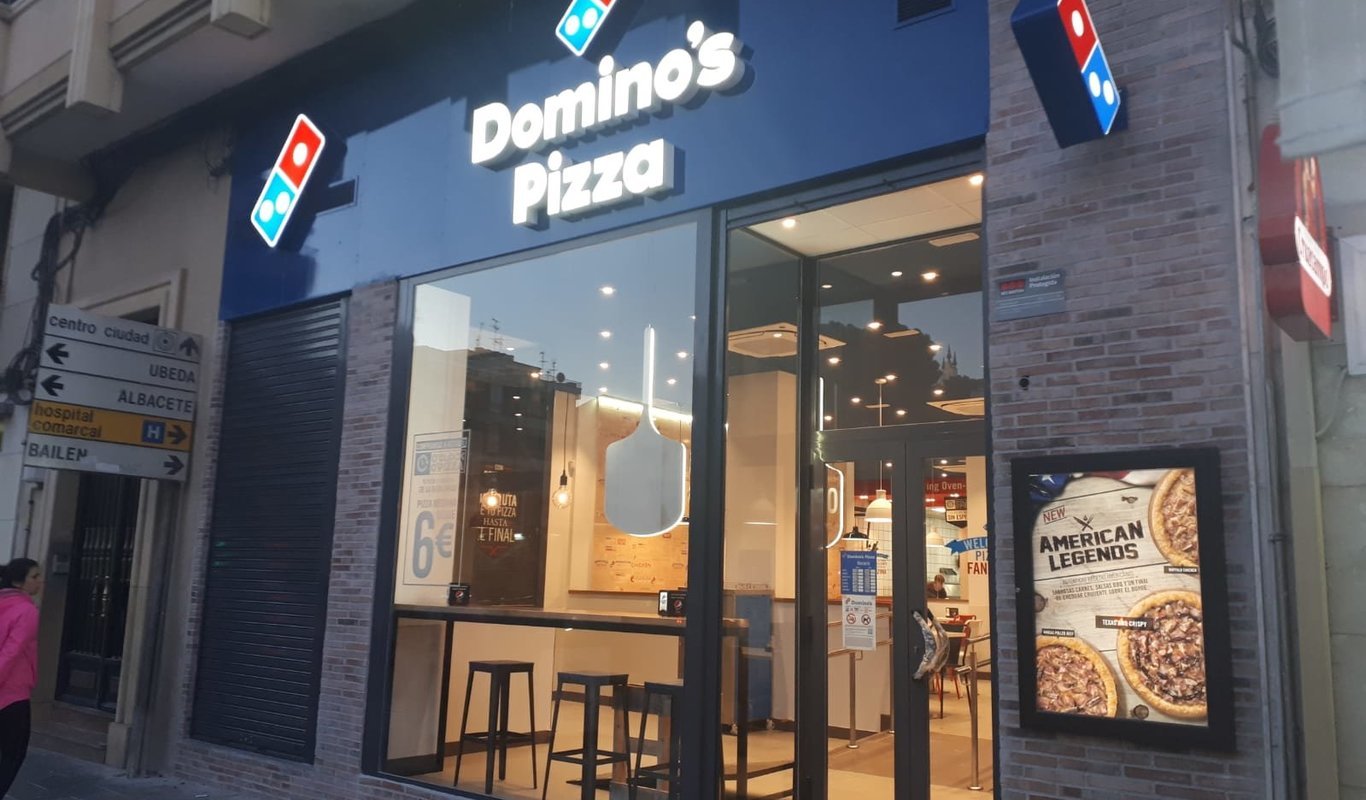 Restaurants Domino's Pizza