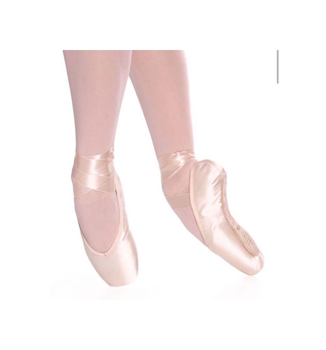 Social So Danca Claudia Pointe Shoe