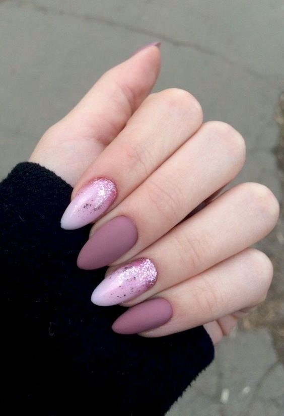 Fashion nails 💅🏻💖