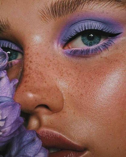 purple makeup 