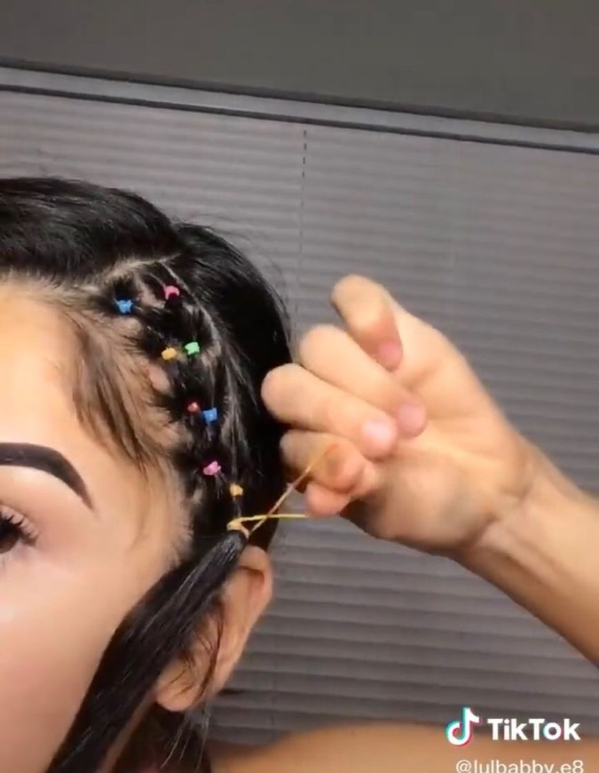 Fashion Penteado com elastiquinhos 