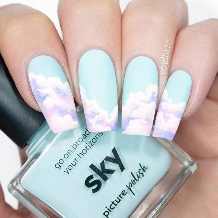 Sky nails
