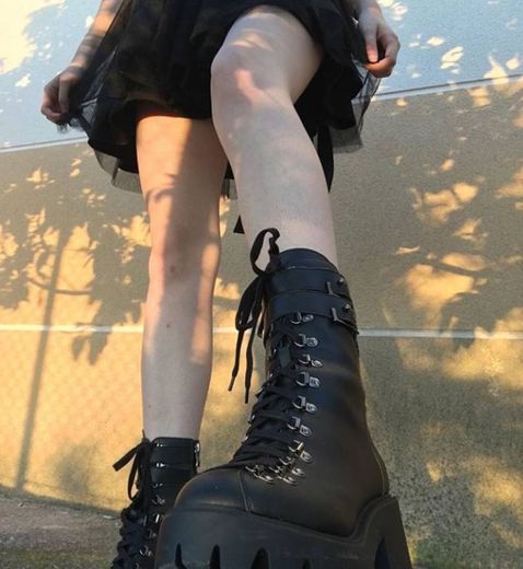 Altercore vegan goth boots