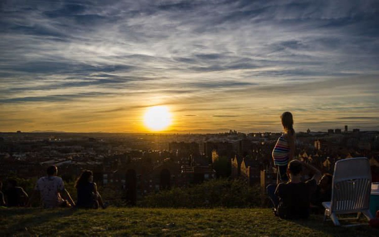 Moda Atardecer en las 7 tetas 