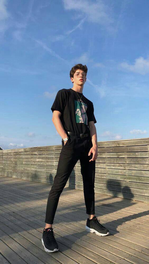 Look bem teen e moderno 💯✨