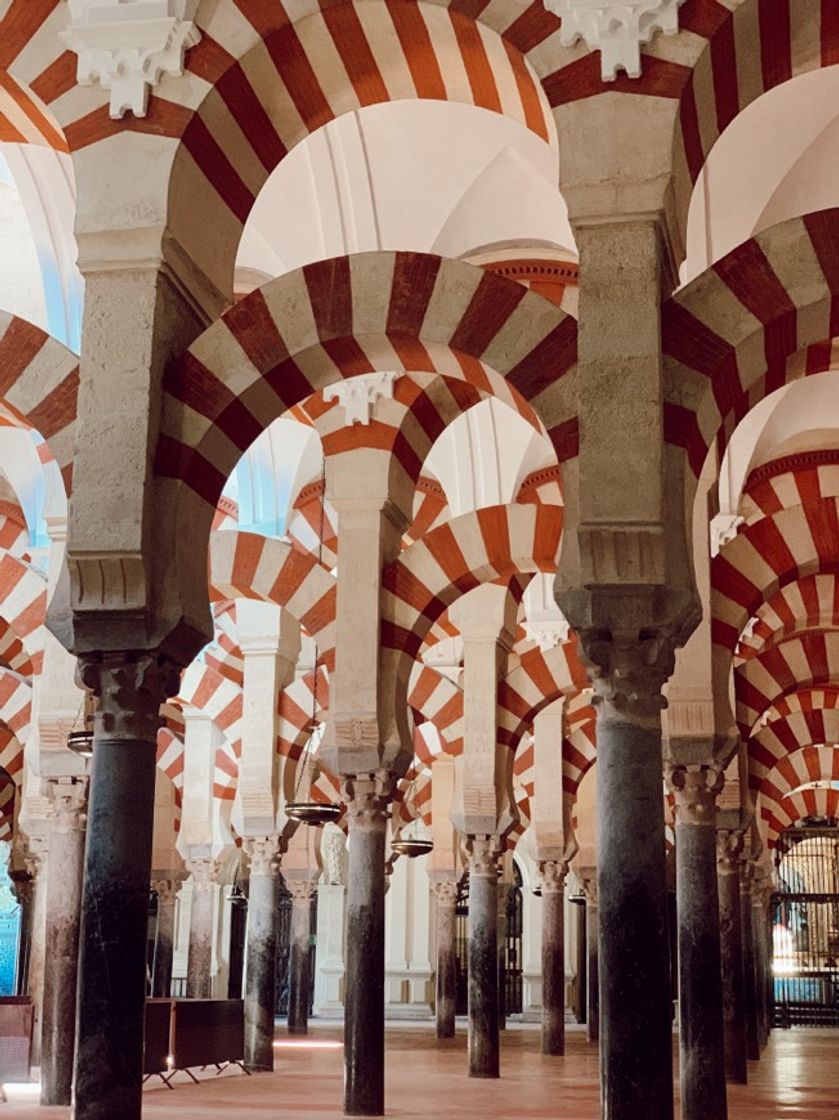 Lugar Mezquita-Catedral de Córdoba