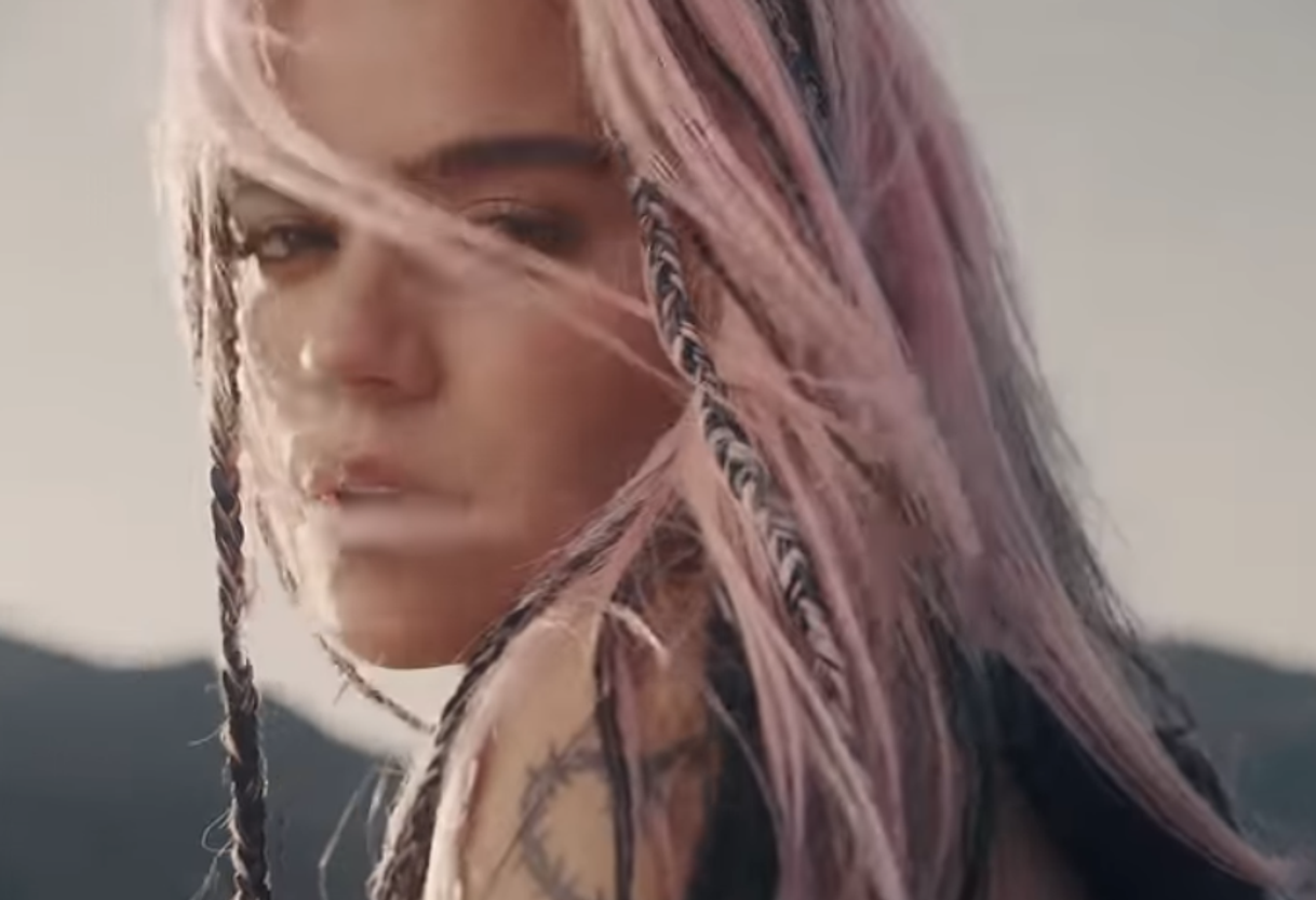 Social Karol g  s91 genial 