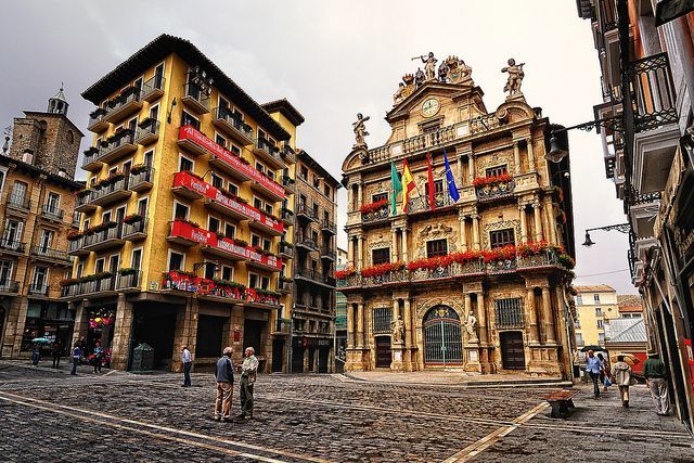 Place Ayuntamiento de Pamplona