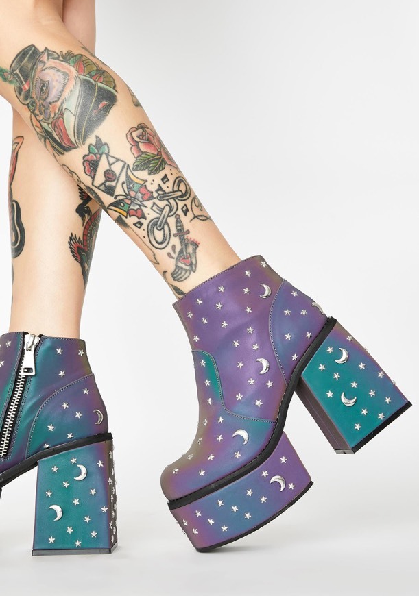 Social Moon star boots