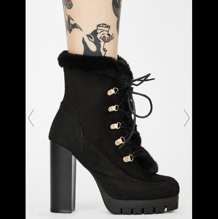 Productos Faux Fur Trim Lace-Up Heeled Ankle Booties Black