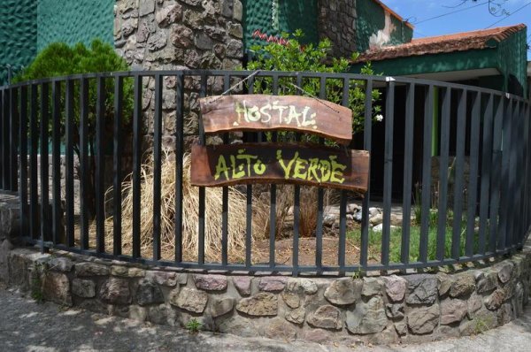 Place Hostal Alto Verde