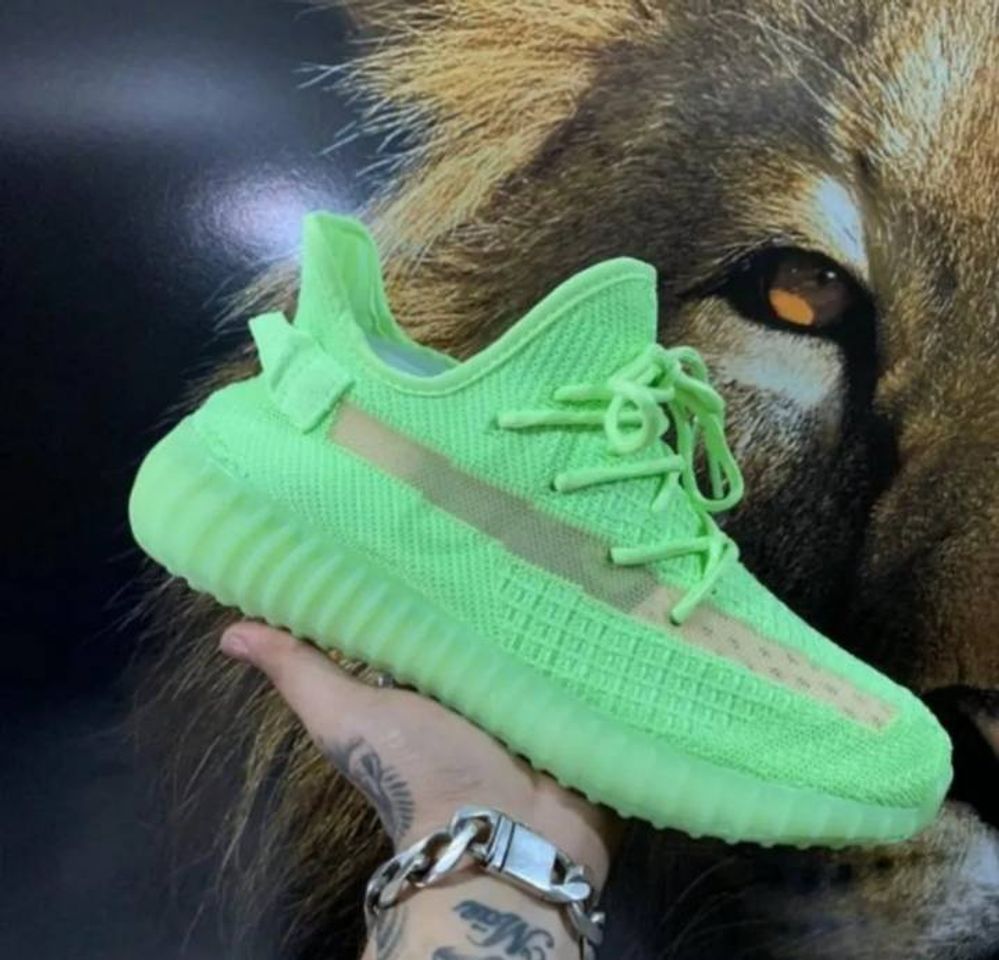 Fashion Yeezy boost green🍃