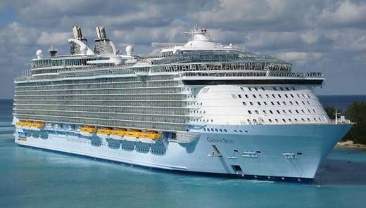 Oasis of the Seas | Cruise Ships | Royal Caribbean Cruises