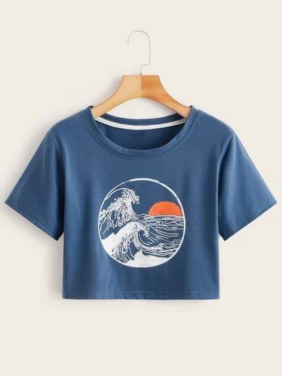 Wave Graphic Crop Tee