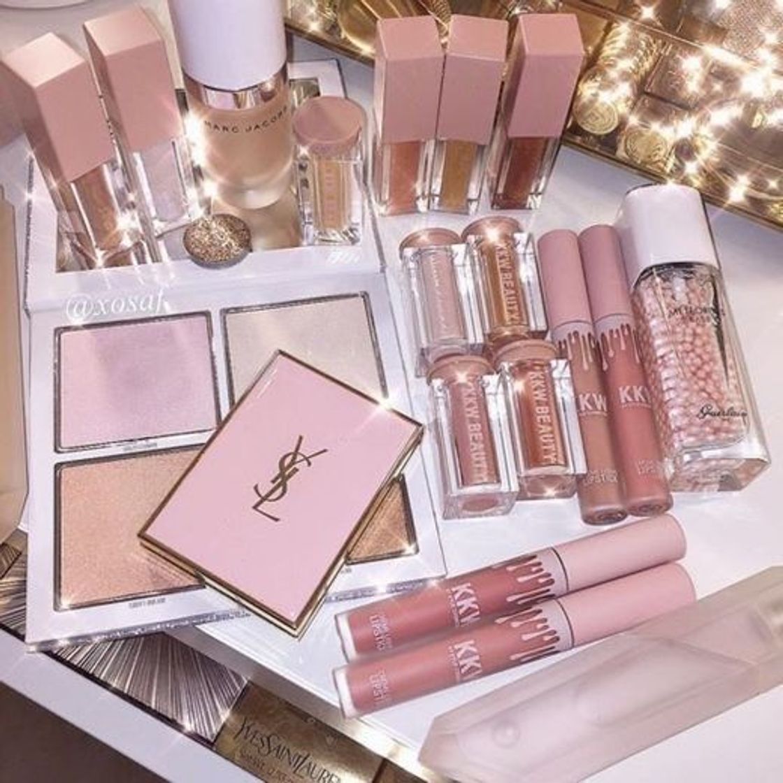 Social KKW BEAUTY 💕