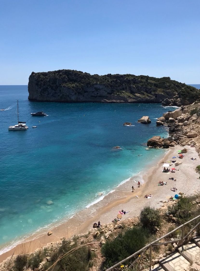 Moda Cala Ambolo— Jávea