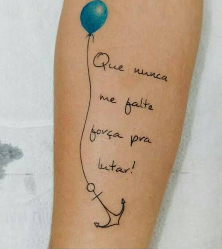 Moda Tattoo pequena feminina