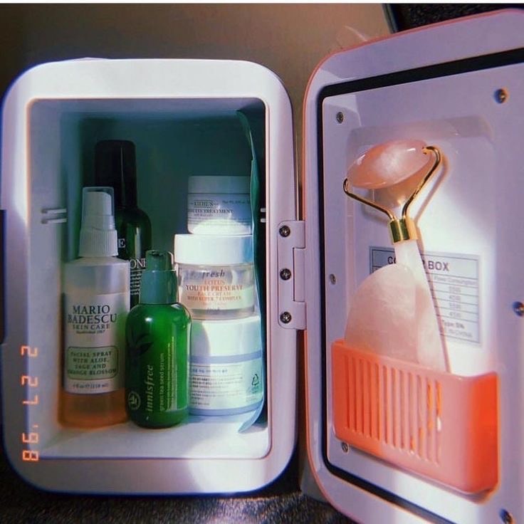 Moda Mini refrigerador de beleza