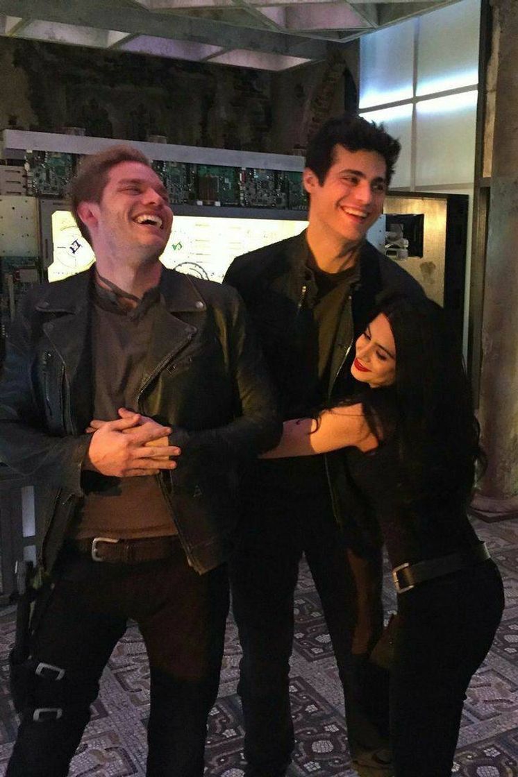 Shadowhunters: Instrumentos Mortais