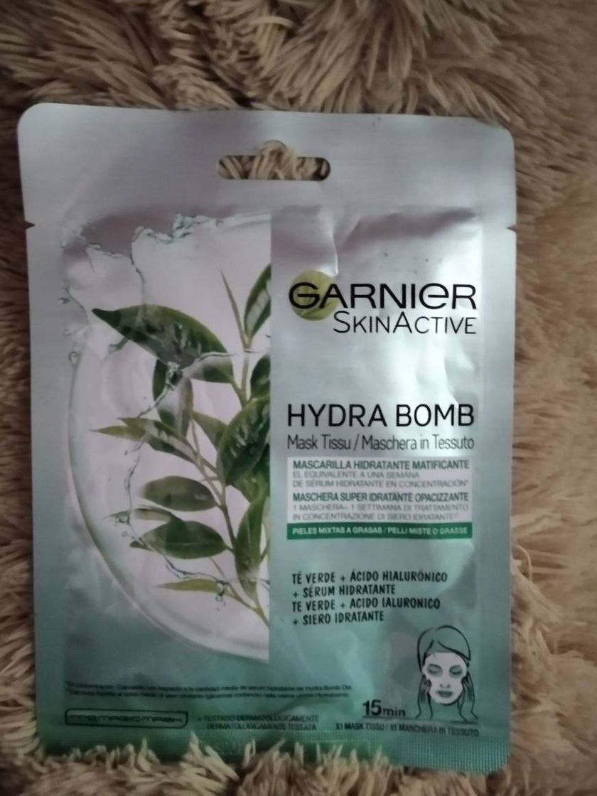 Product Hidra Bomb Garnier Skin Active 