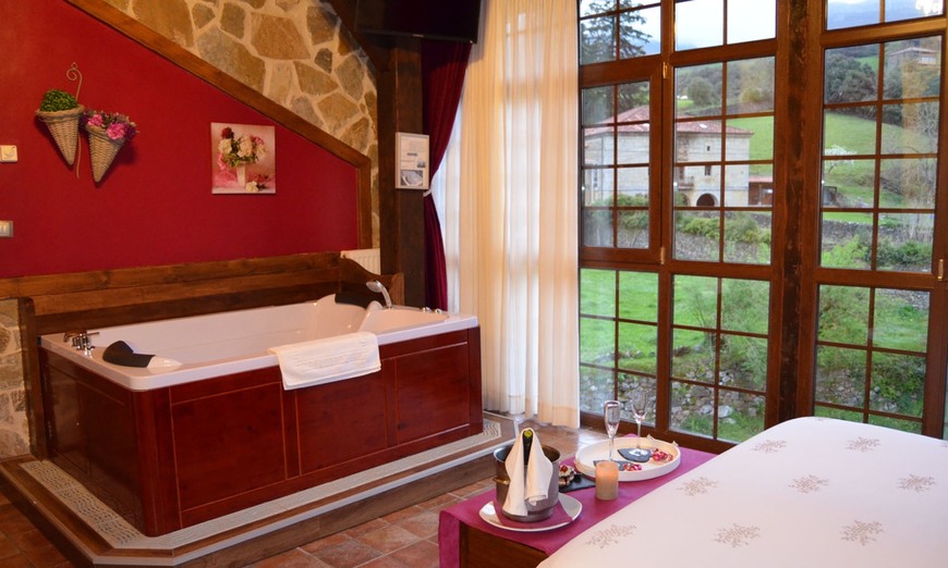 Lugar La Casa del Puente Suites con jacuzzi