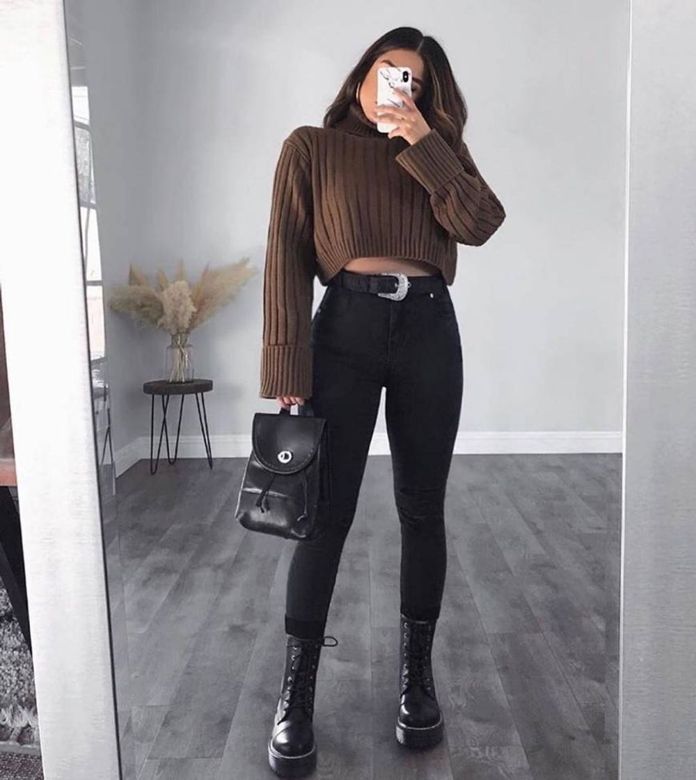 Social Outfit 1